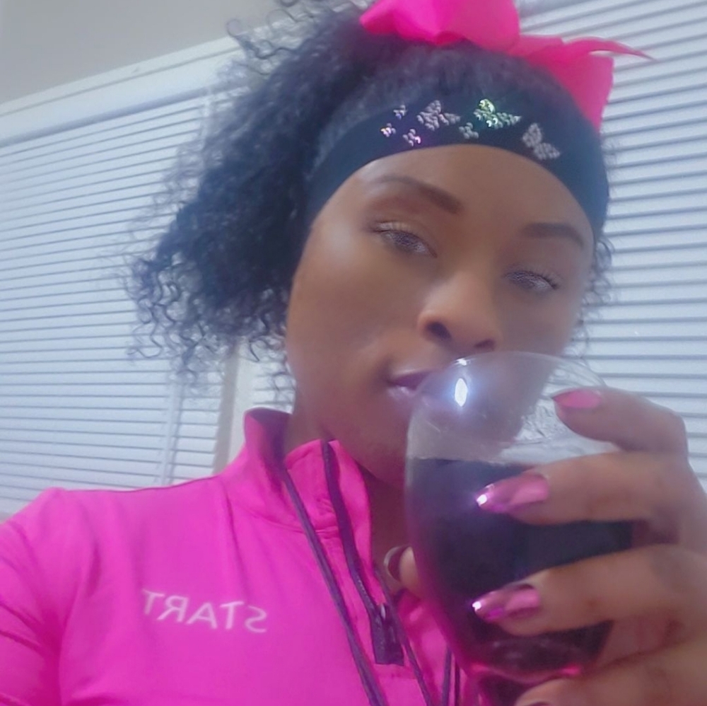 Meet your Posher, Shambrea